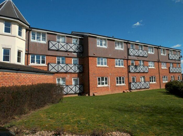 1 Bedroom Flat To Rent In Durban Road, Bognor Regis, PO22