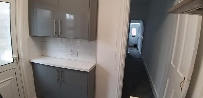 2 Bedroom Terraced House To Rent In Pheasant Road, Chatham, ME4