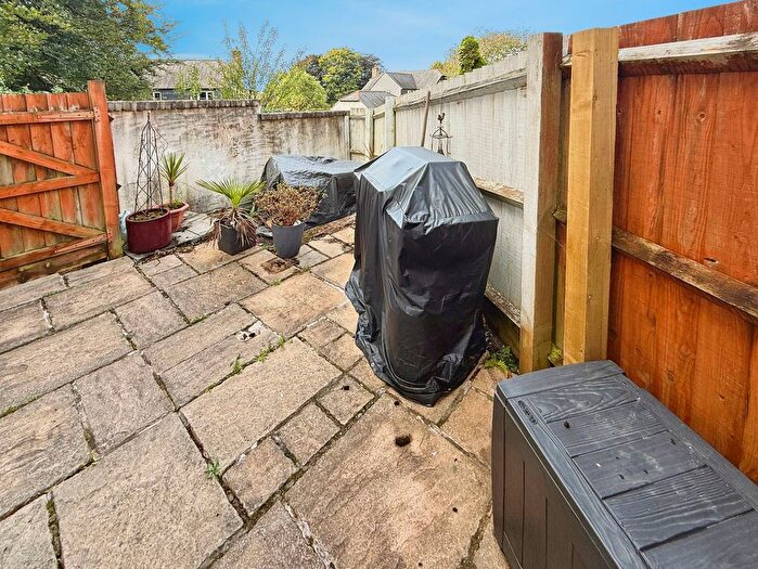 3 Bedroom End Of Terrace House For Sale In Owen Drive, Plymouth, PL7