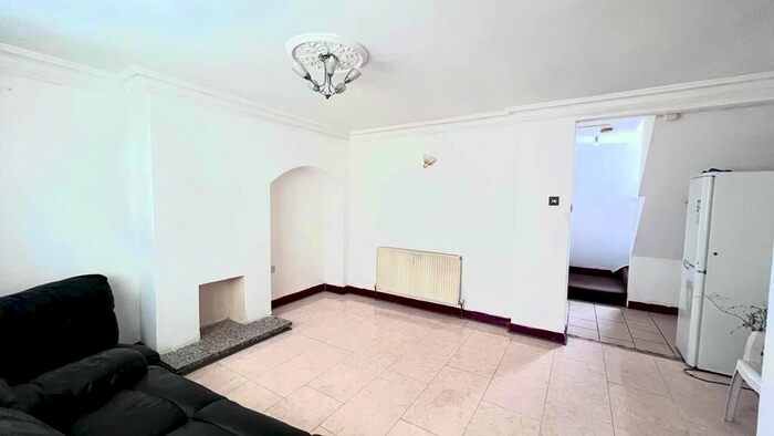 2 Bedroom Terraced House To Rent In Robinson Road, Dagenham, RM10