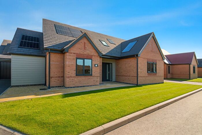 3 Bedroom Detached Bungalow For Sale In Dawsons Crescent, Butterwick, Boston, PE22