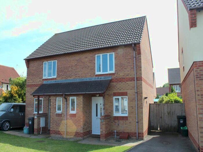 2 Bedroom Property To Rent In Pennycress, Locking Castle, Weston-Super-Mare BS22