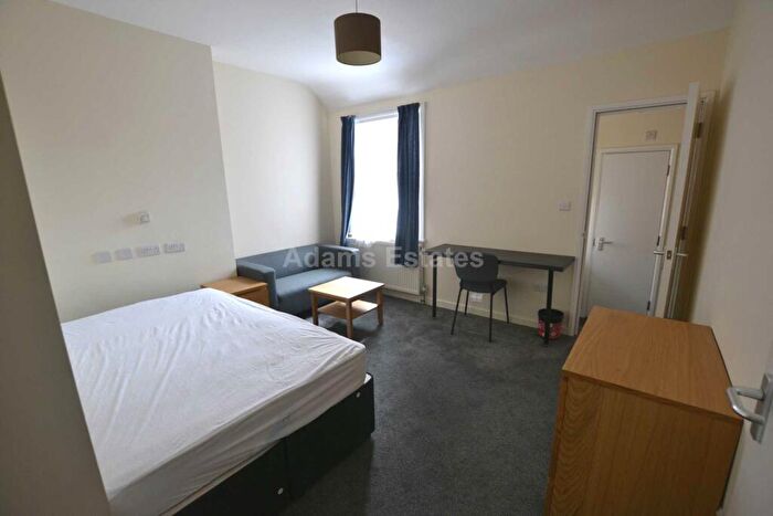 Studio To Rent In Christchurch Road, Reading, RG2