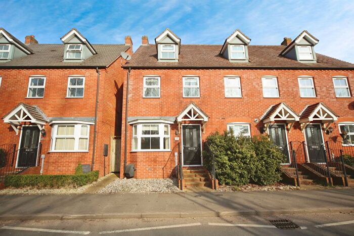 3 Bedroom Town House For Sale In Warwick Road, Henley-In-Arden, B95