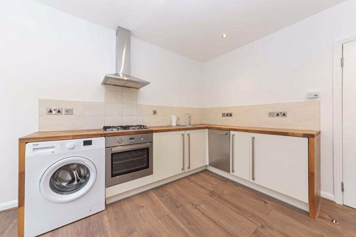 1 Bedroom Flat To Rent In City Road, London, EC1V