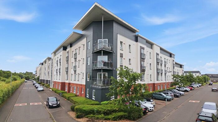 2 Bedroom Flat For Sale In Whimbrel Wynd, Renfrew, Renfrewshire, PA4