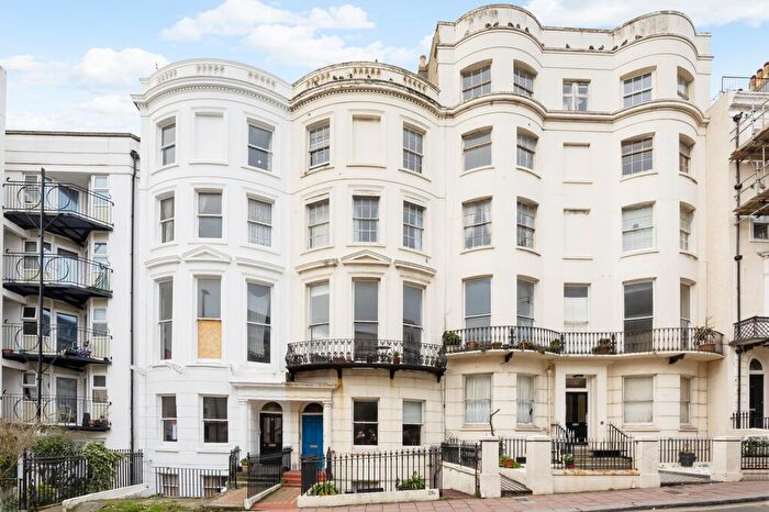 1 Bedroom Flat For Sale In Montpelier Road, Brighton, BN1