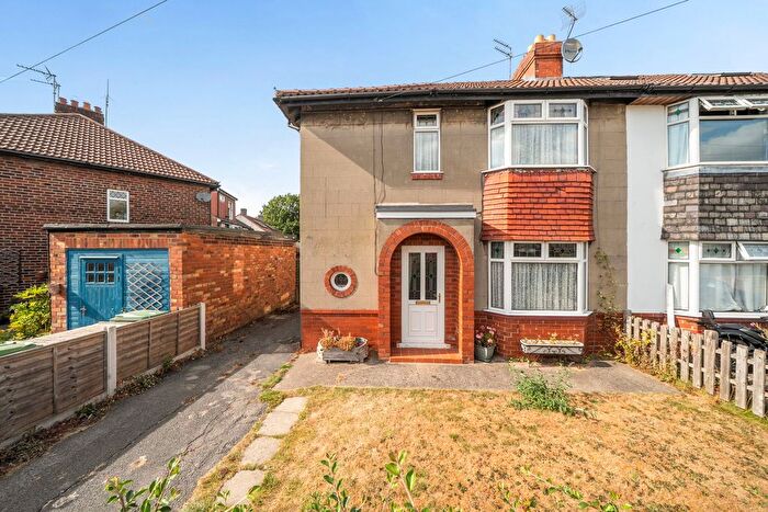 3 Bedroom Semi-Detached House For Sale In Bad Bargain Lane, York, YO31