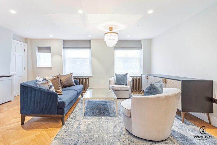 3 Bedroom Flat To Rent In Wimpole Street, Marylebone, London, W1G