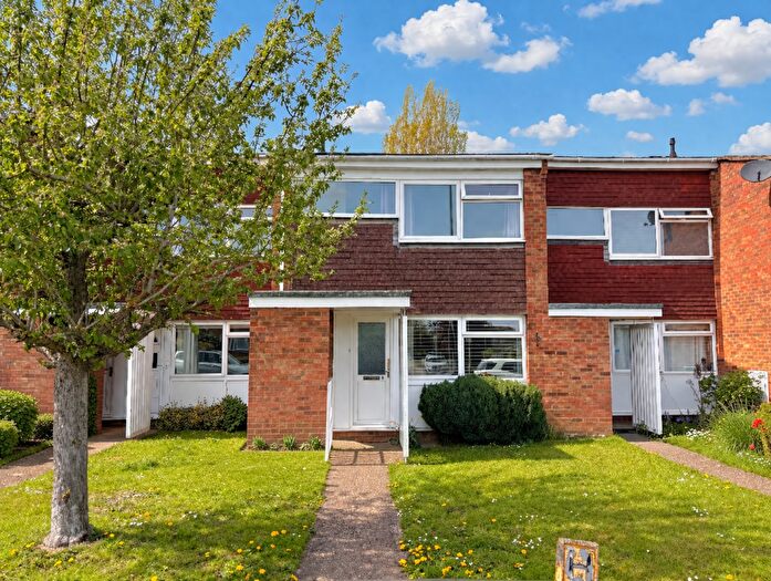 1 Bedroom Apartment For Sale In Howard Drive, Letchworth Garden City, SG6