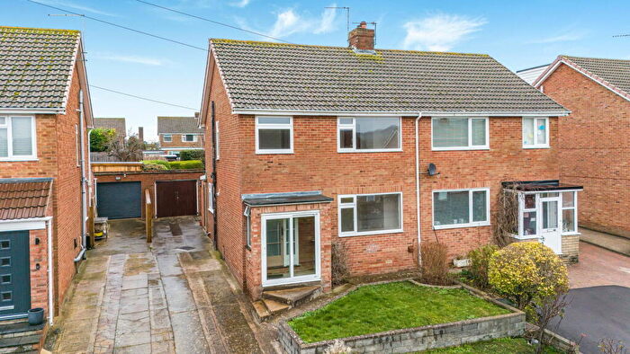 3 Bedroom Semi Detached House For Sale In Delabere Road, Bishops Cleeve, Cheltenham, GL52