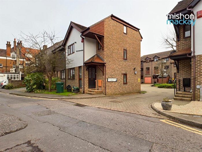 4 Bedroom House To Rent In Preston Village Mews, Middle Road, Brighton, BN1