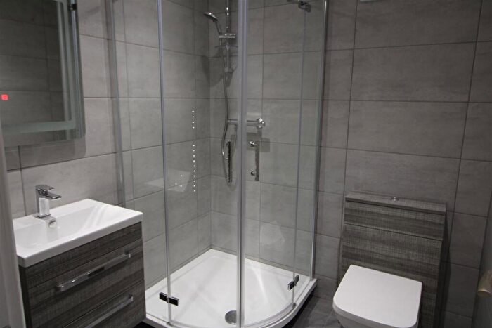 1 Bedroom Private Hall To Rent In Fl, Stonewell, Lancaster, AT1