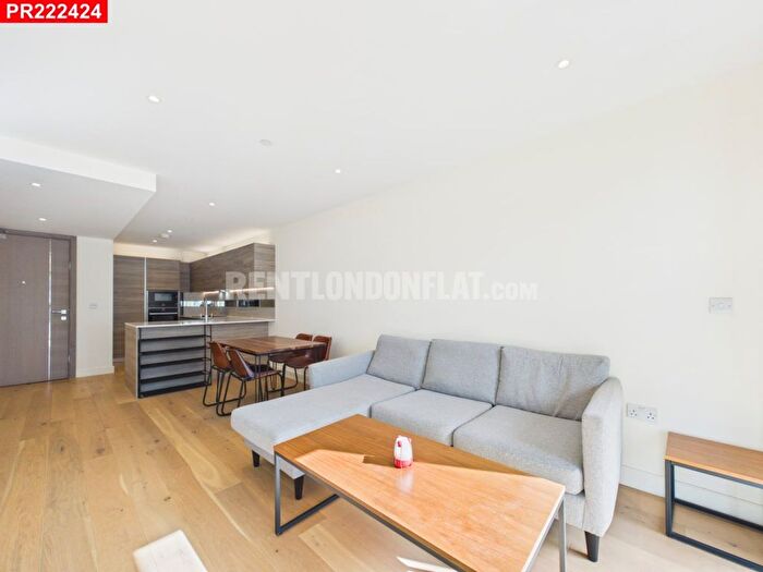 2 Bedroom Flat To Rent In Duke Of Wellington Avenue, Woolwich, SE18
