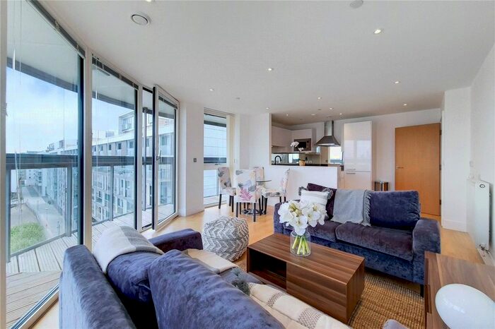 3 Bedroom Flat To Rent In Admirals Tower, Dowells Street, Greenwich, London, SE10