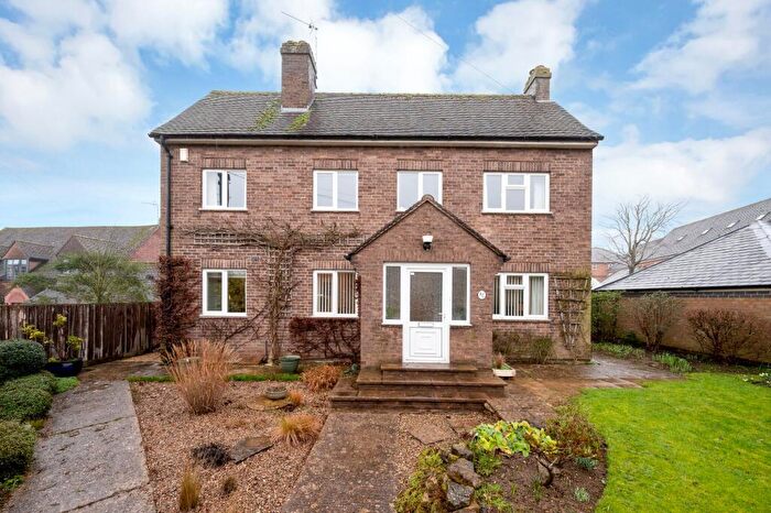 4 Bedroom Detached House For Sale In Burley Road, Oakham, LE15