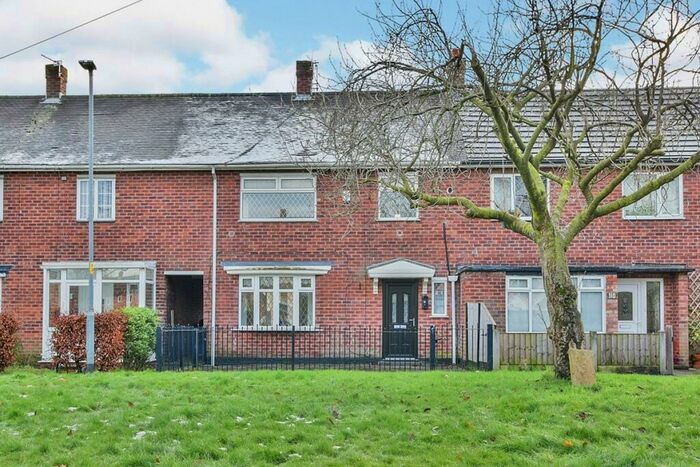 3 Bedroom Terraced House To Rent In Button Lane, Manchester, M23