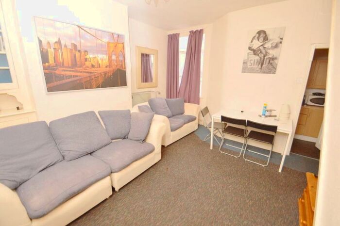 3 Bedroom House To Rent In Redruth Street, M14