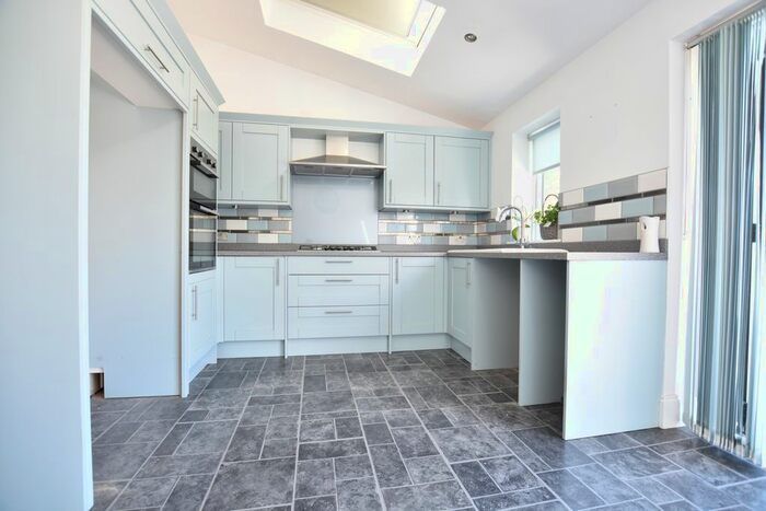 5 Bedroom Terraced House To Rent In Westmount Road, Eltham, SE9