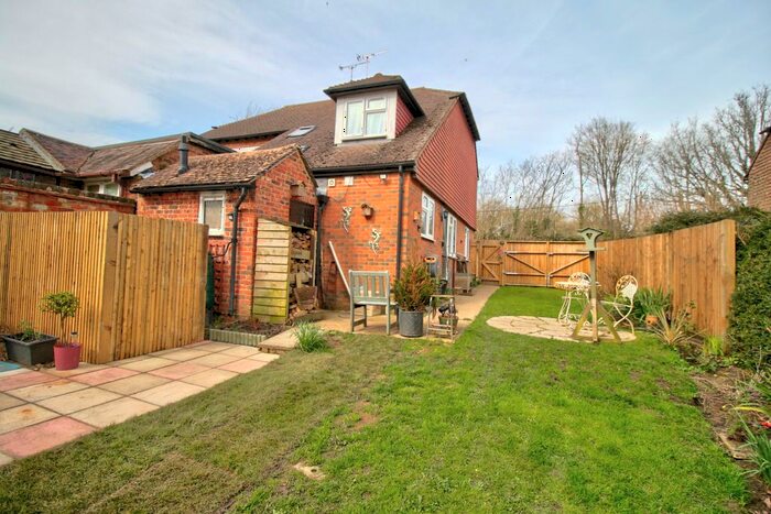 2 Bedroom Semi-Detached House For Sale In Bodiam Road, Sandhurst, Cranbrook, TN18