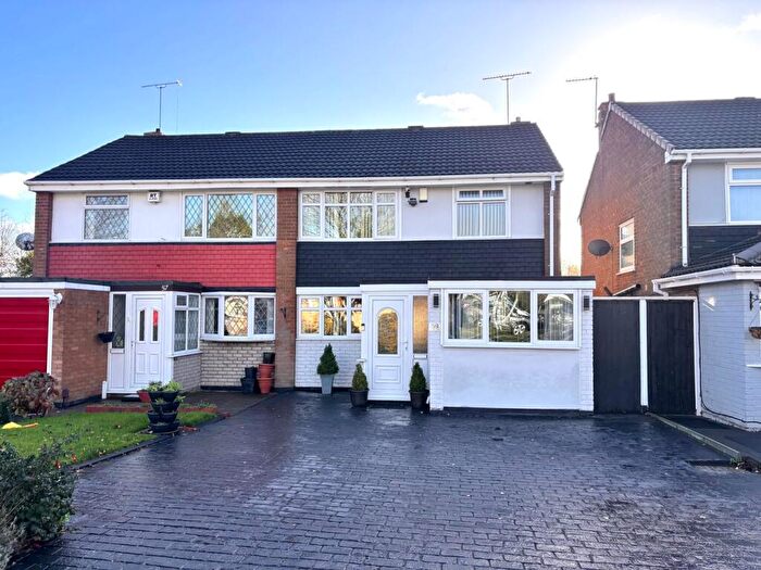 3 Bedroom Semi Detached House For Sale In Andrew Road, Wednesbury Oak Estate, Tipton, DY4