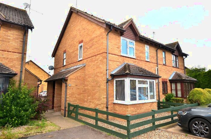 1 Bedroom Semi-Detached House To Rent In Kingston Avenue, Shoeburyness, Southend-On-Sea, SS3