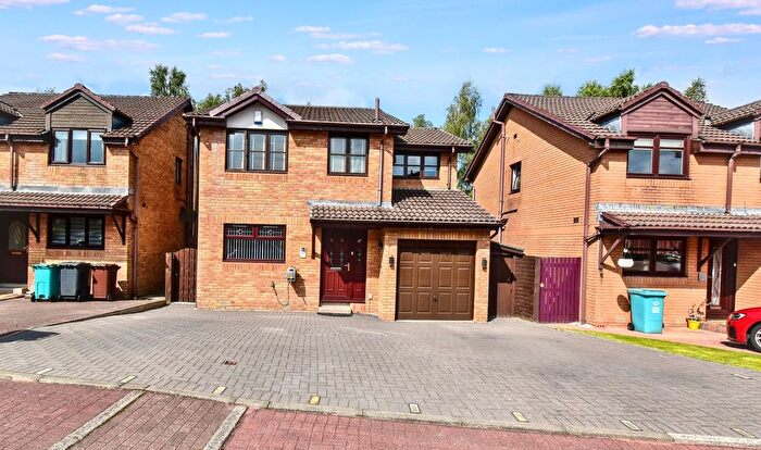 4 Bedroom Detached House For Sale In Blantyre Gardens, Cumbernauld, G68