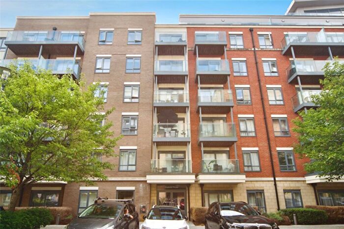 2 Bedroom Flat For Sale In Commander Avenue, London, London, NW9