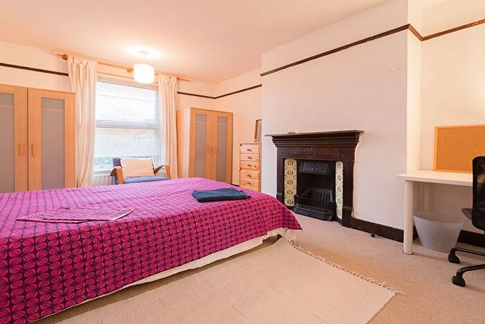 Studio To Rent In Riffel Road, London, NW2