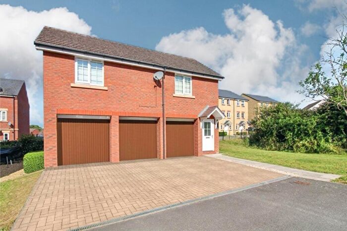 2 Bedroom Detached House For Sale In Brean Road, Blunsdon St. Andrew, Swindon, SN25