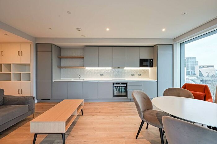 2 Bedroom Flat To Rent In Skylark Point, East Village, Stratford, London, E20