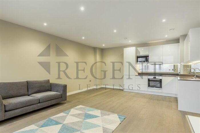 1 Bedroom Flat To Rent In Broadway House, Bromley, BR1