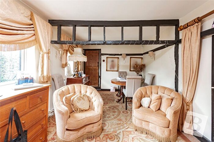 3 Bedroom Detached House For Sale In Chalk Street, Rettendon Common, Chelmsford, Essex, CM3