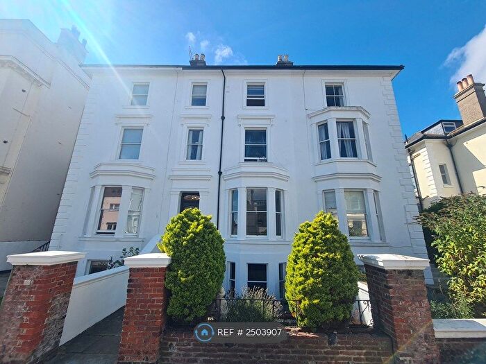 2 Bedroom Flat To Rent In Albany Villas, Hove, BN3
