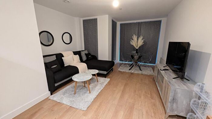 1 Bedroom Flat To Rent In Grapnel Apartments D, Furness Quay, M50