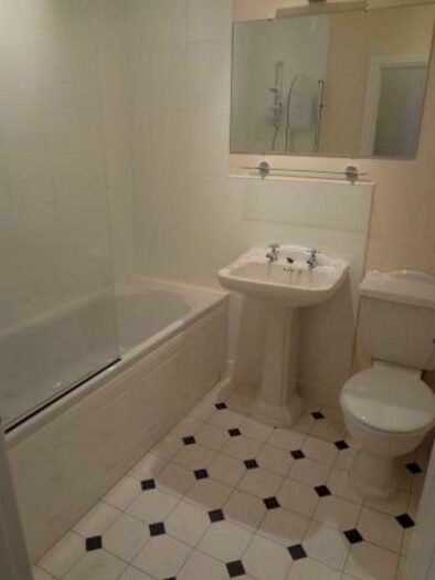 2 Bedroom Flat To Rent In A Chapel Street, Ripley, Derbyshire, DE5