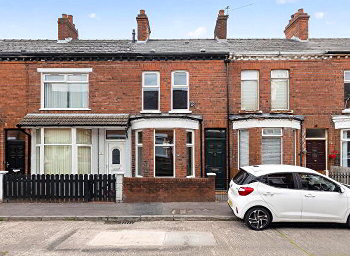 2 Bedroom Mid Terraced House For Sale In Lichfield Avenue, Belfast, BT5