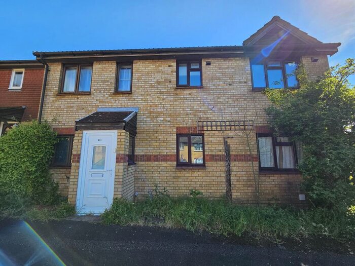 2 Bedroom House To Rent In Coverdale, Luton, LU4