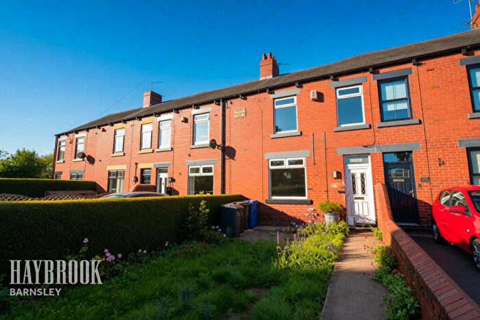3 Bedroom Terraced House For Sale In Barnsley Road, Darton, S75
