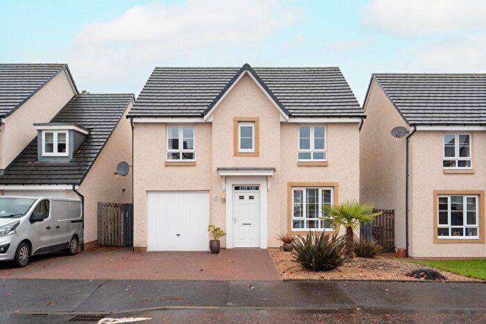 4 Bedroom Detached House For Sale In Lang Gardens, Bathgate, West Lothian, EH48