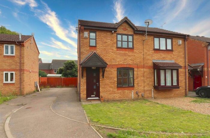 2 Bedroom Semi-Detached House To Rent In Sycamore Close, Kettering, NN16