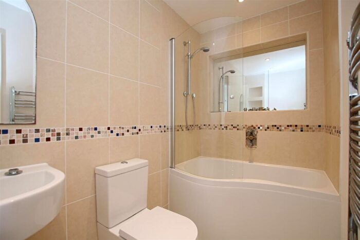 4 Bedroom Terraced House To Rent In Barnsnap Close, Horsham, RH12