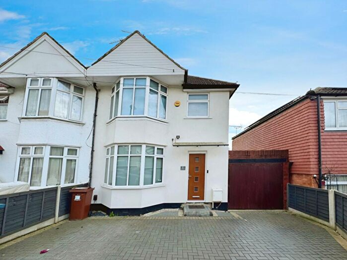3 Bedroom Semi-Detached House To Rent In Pembroke Place, Edgware, HA8