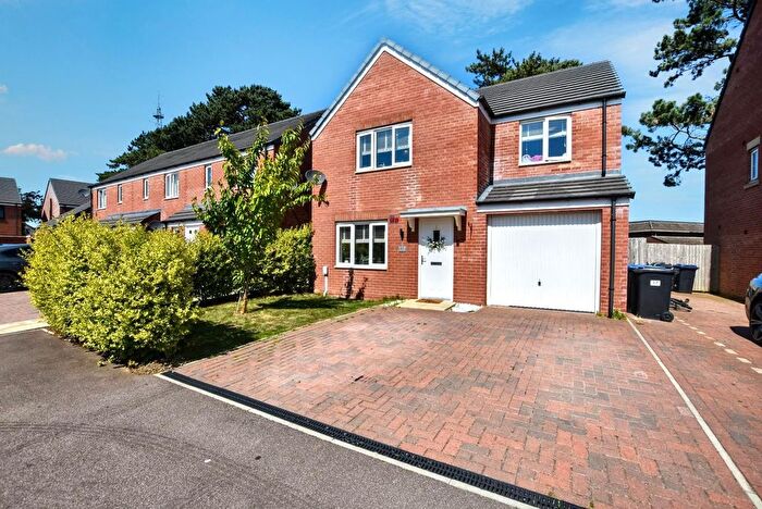 4 Bedroom Detached House For Sale In Chancellor Court, Scholars Green, Northampton, NN2