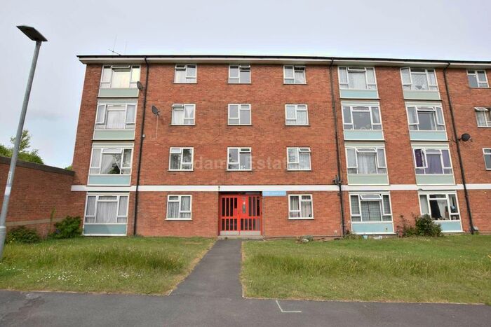 1 Bedroom Flat To Rent In Wensley Road, Reading, RG1