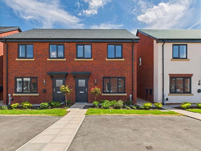 3 Bedroom Semi-Detached House To Rent In Blossom Way, Chellaston, DE73