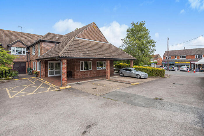 1 Bedroom Apartment To Rent In Haddenhurst Court, Terrace Road South, Binfield, RG42