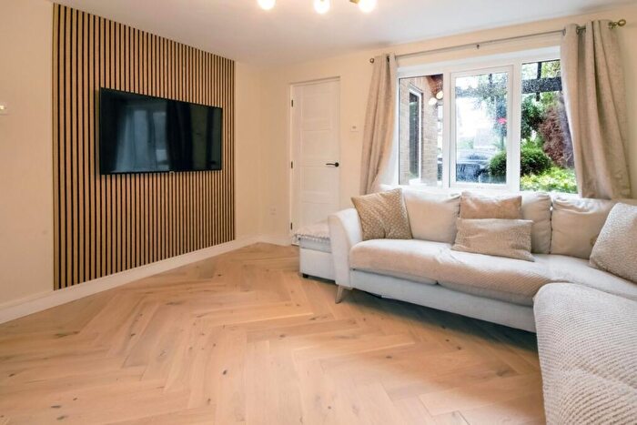 4 Bedroom Detached House For Sale In Hambleton Close, Long Eaton, Nottingham, NG10