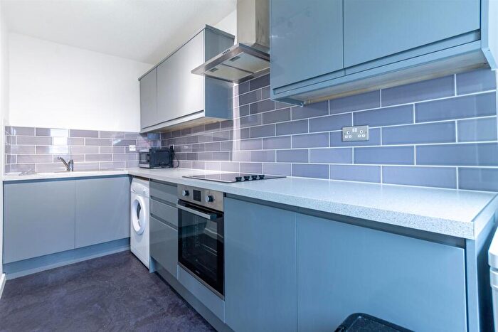 1 Bedroom Apartment To Rent In Blackfriars Court, City Centre, NE1