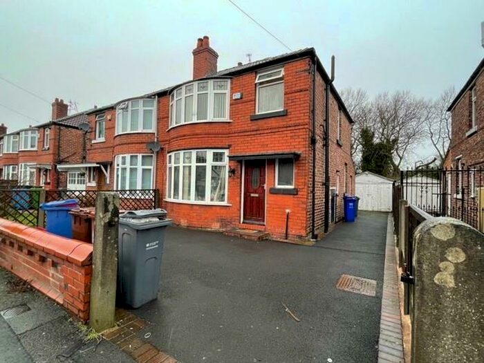 3 Bedroom Private Hall To Rent In Mornington Crescent, Fallowfield, Manchester, M14